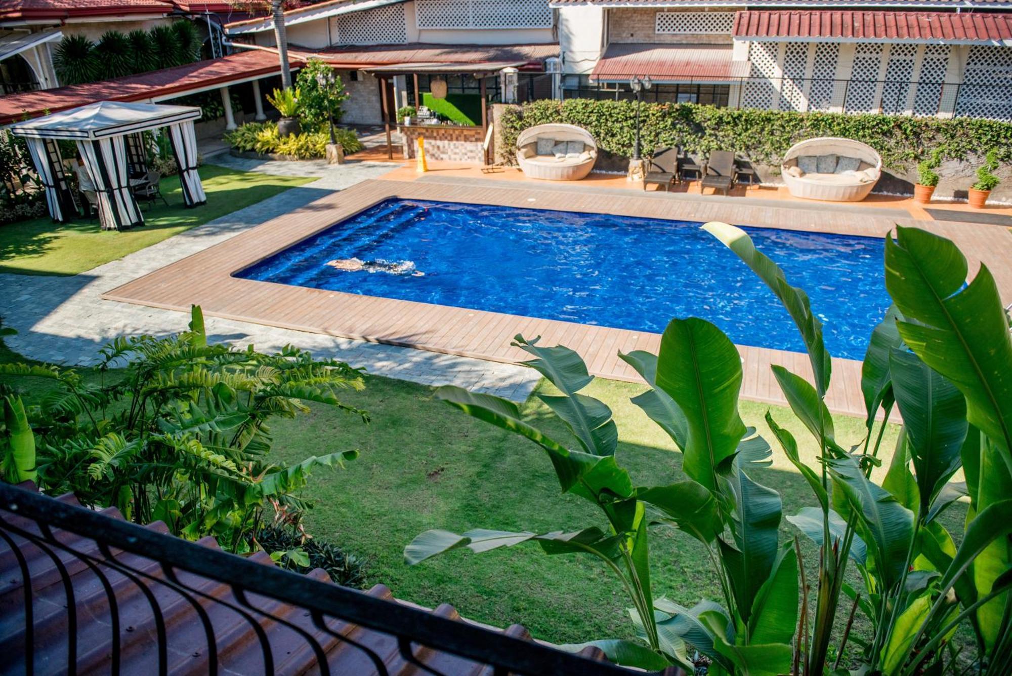 Montebello Villa Hotel Cebu Room photo