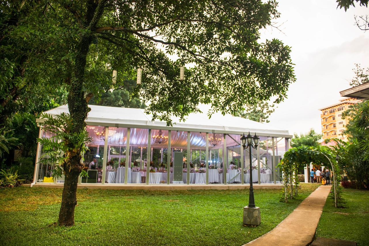 Montebello Villa Hotel Cebu Exterior photo